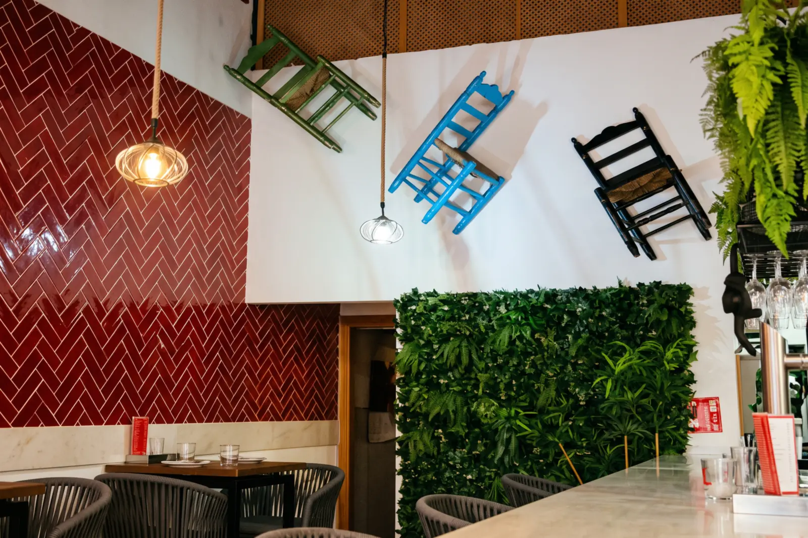Living wall and bar at Mi Locura, Mairena del Aljarafe